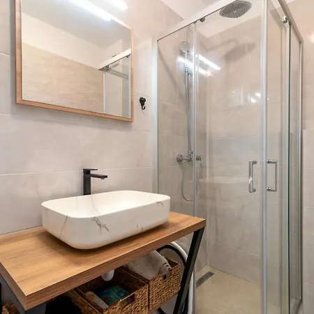 Apartment Argola *