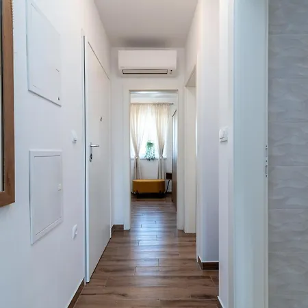 Argola Apartment Trogir